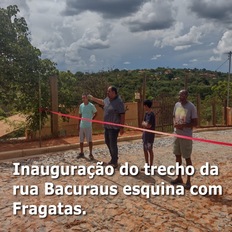 Calamento de trecho da rua Bacuraus esquina com Fragatas